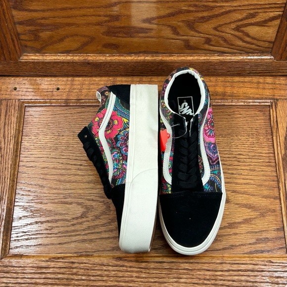 Vans Old Skool Star Paisley Bloom Black Shoes - Picture 5 of 9